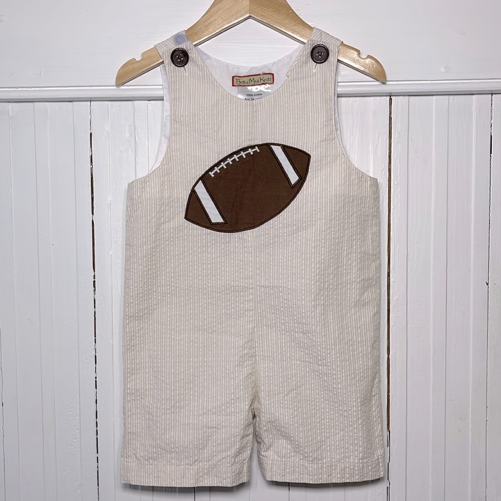 BELLA MIA KIDS EUC 100% Cotton Seersucker Embroidered Appliqué Football Jon Jon